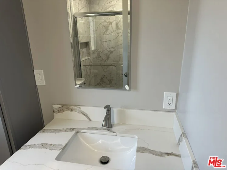 711 Larch Street #10 photo 7