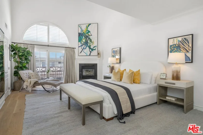 11723 Mayfield Avenue #4 photo 9