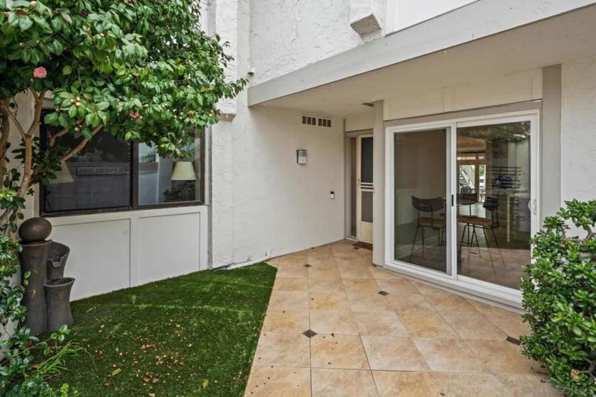 87 Kingston Court photo 3