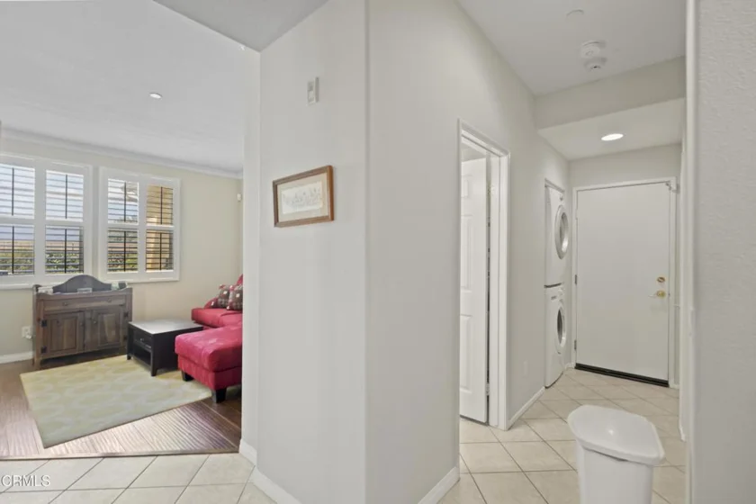 1800 E Lakeshore Drive #1306 photo 5
