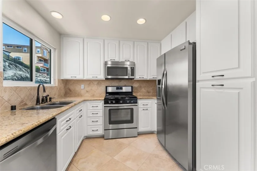 30902 Clubhouse Drive #14H photo 4