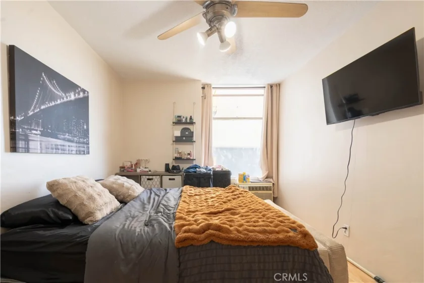 100 Atlantic #910 photo 14