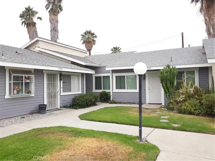 25987 Baylor Way photo 1