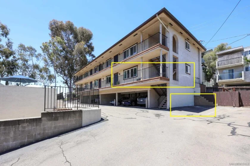 2040 Robinson #C photo 18