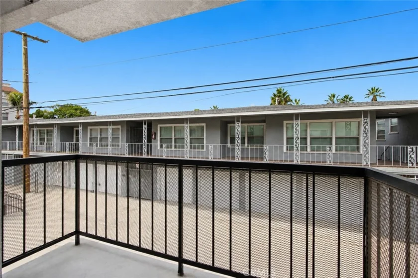 923 E Ocean #5 photo 11