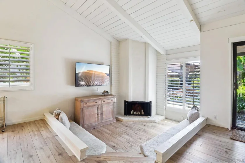 1933 Alga Road #C photo 10