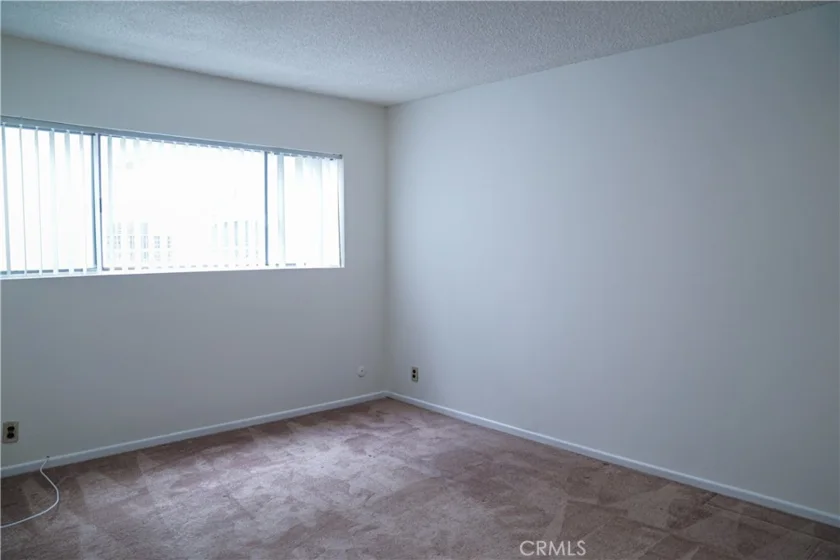 1045 S Bedford #3 photo 24