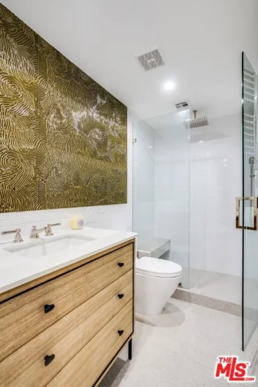 10433 Wilshire Boulevard #405 photo 22