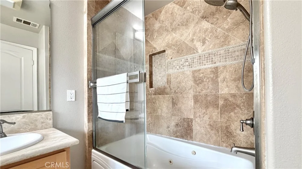 690 S Marengo Avenue #6 photo 20