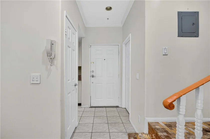 411 N Jackson #105 photo 6