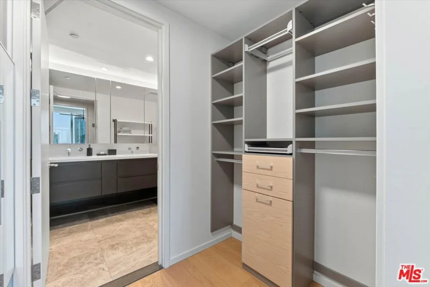 877 Francisco Street #2809 photo 7