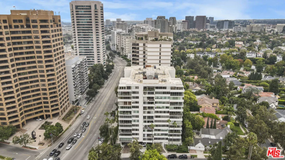 10433 Wilshire Boulevard #808 photo 21