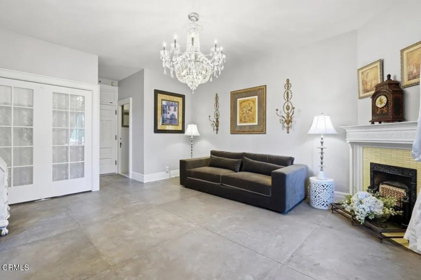 99 S Raymond Avenue #206 photo 5