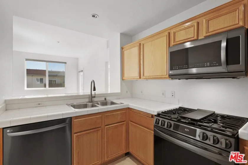 13200 Pacific Promenade #435 photo 1