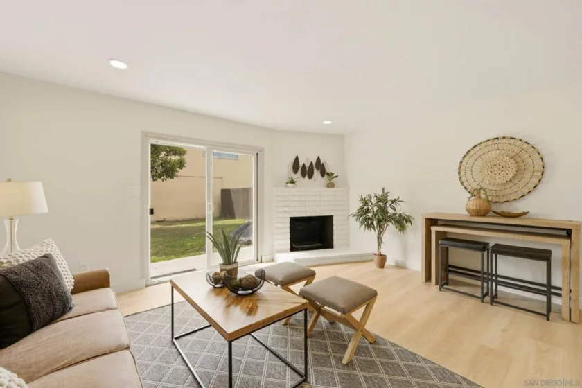 415 Woodlawn Avenue #D photo 5