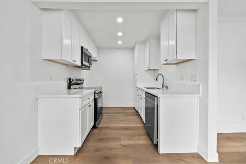 338 S Miraleste #265 photo 3