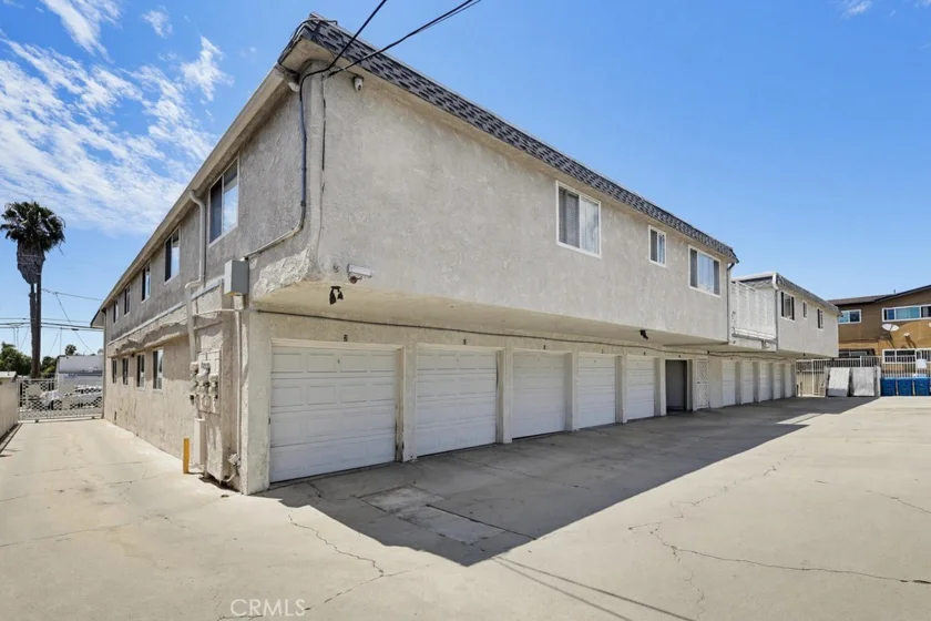 1720 Newport Avenue #2 photo 41