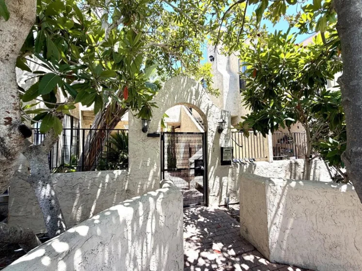 4671 Hamilton Street #8 photo 3