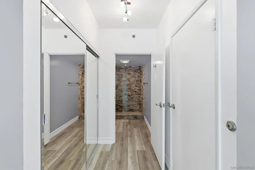 425 W Beech Street #336 photo 13