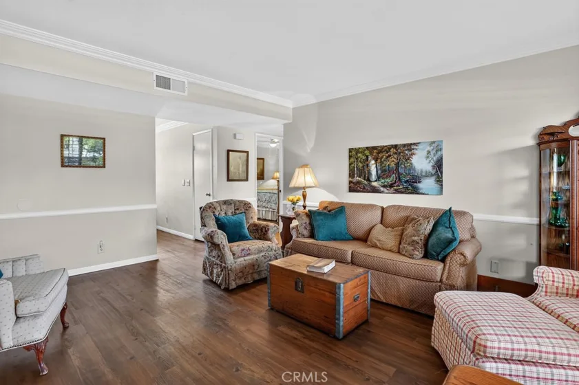 8512 Belmont #31 photo 10