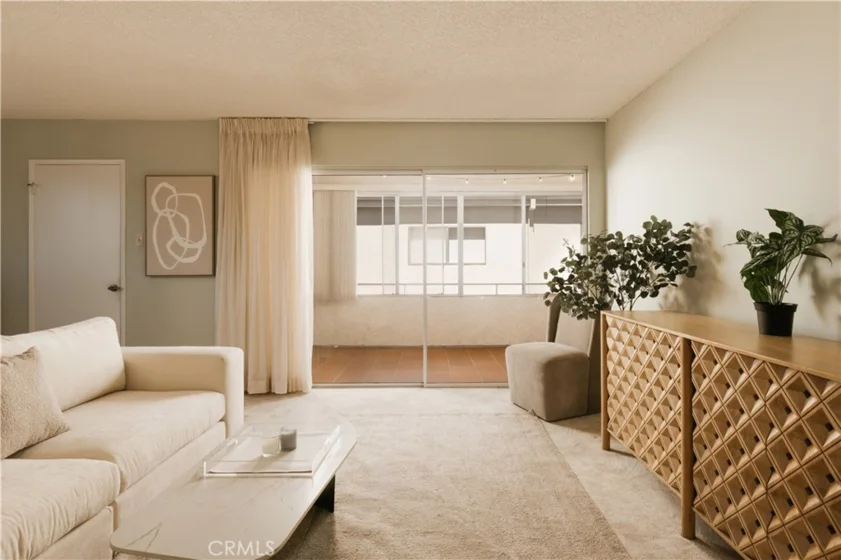 5315 Yarmouth Avenue #322 photo 19