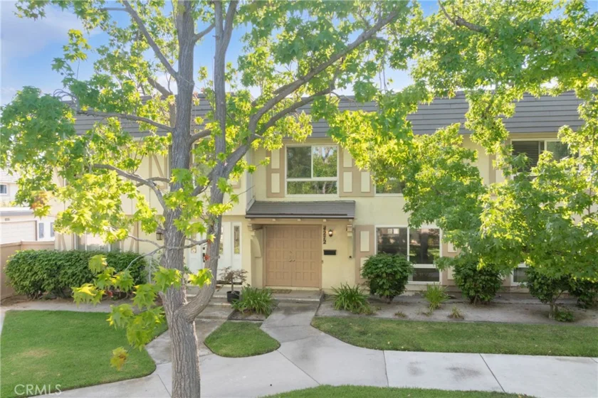 4272 Paseo De Oro photo 3