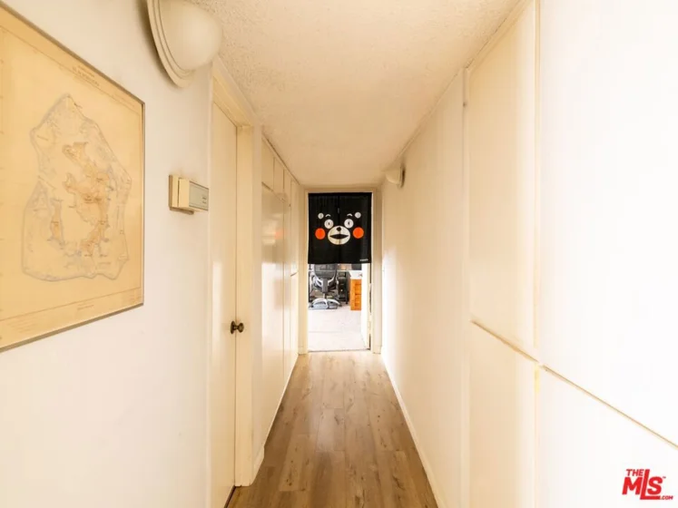 5055 Coldwater Canyon Avenue #114 photo 13