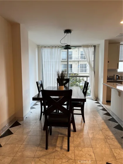 10747 Wilshire #505 photo 3