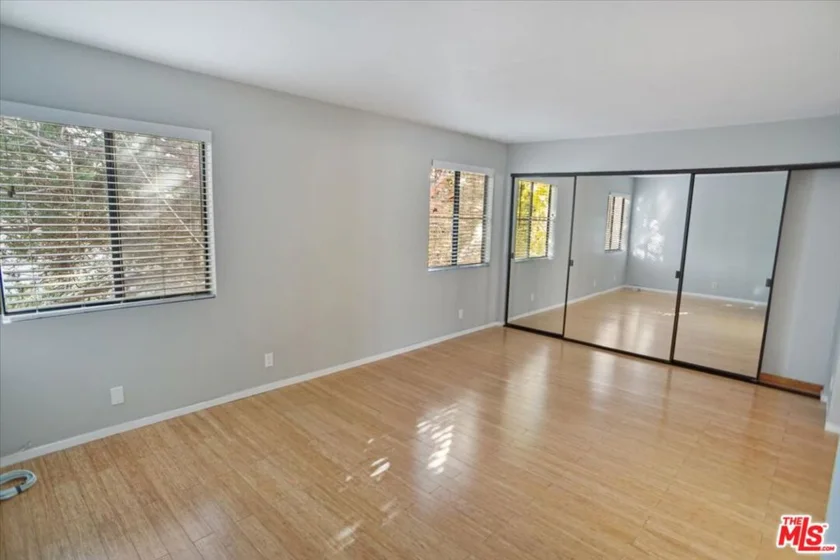 4365 Mclaughlin Avenue #18 photo 17