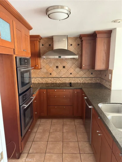 700 E Ocean #808 photo 3