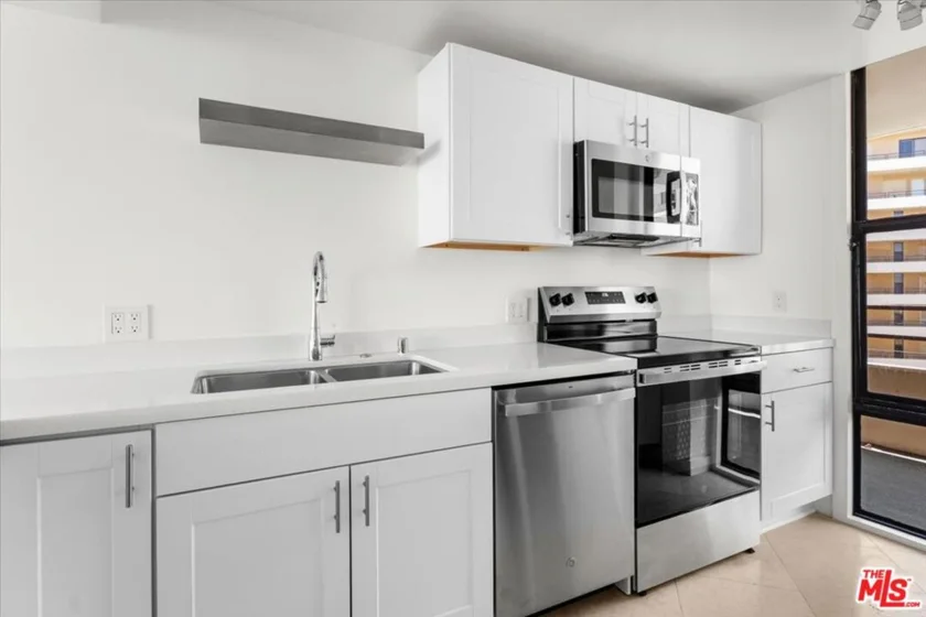 4314 Marina City Drive #926 photo 6