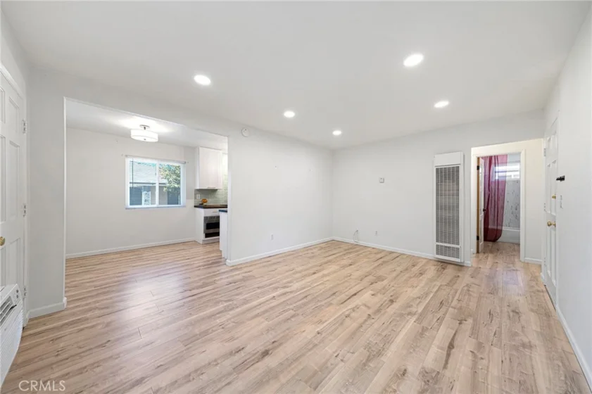 660 S Glassell Street #54 photo 6