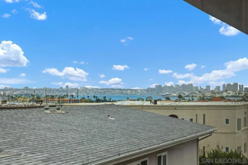 370 Rosecrans Street #302 photo 1