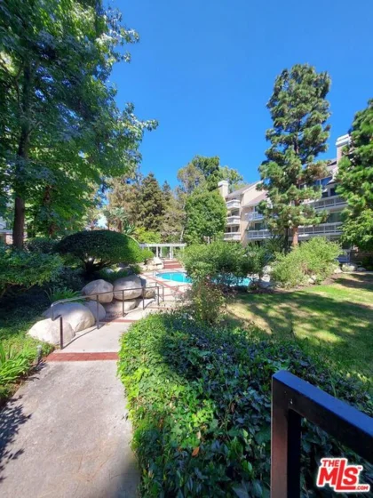 4346 Redwood Avenue #A101 photo 44