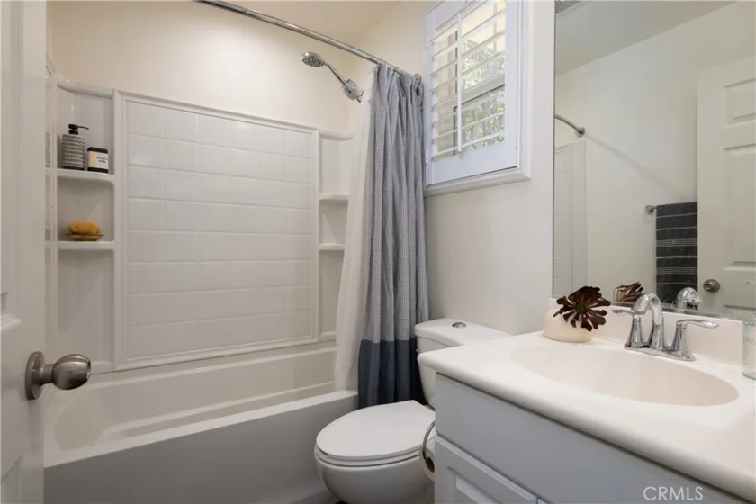 375 W Linden Drive photo 7