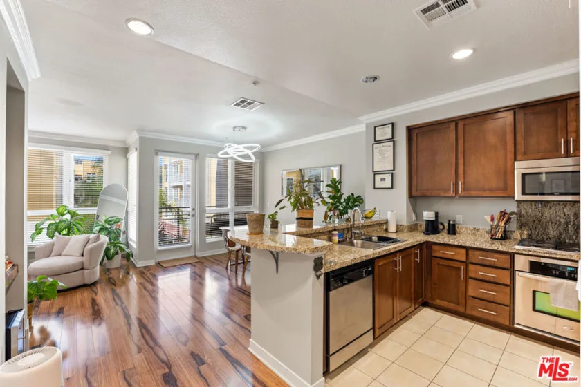 21301 Erwin Street #408 photo 1