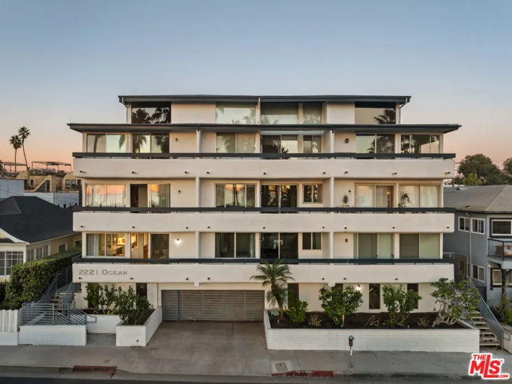 2221 Ocean Avenue #101 photo 3