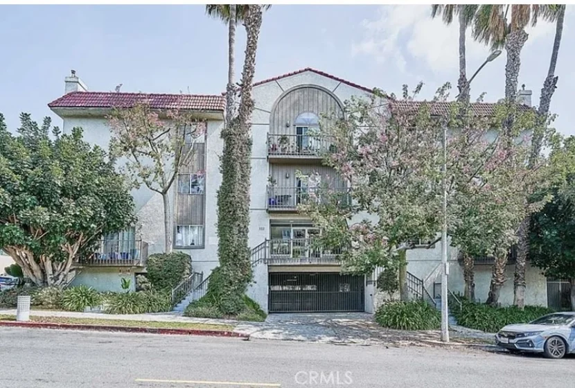 102 S Manhattan Place #303 photo 1