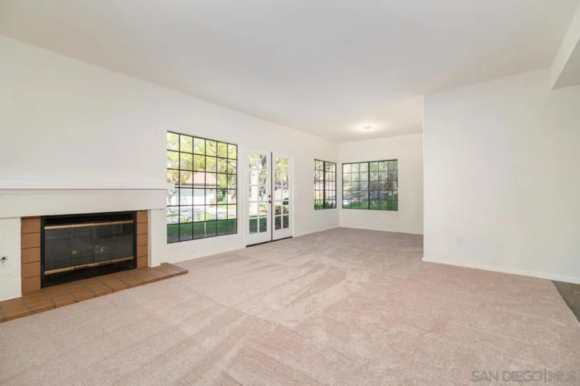 16238 Avenida Venusto #A photo 7