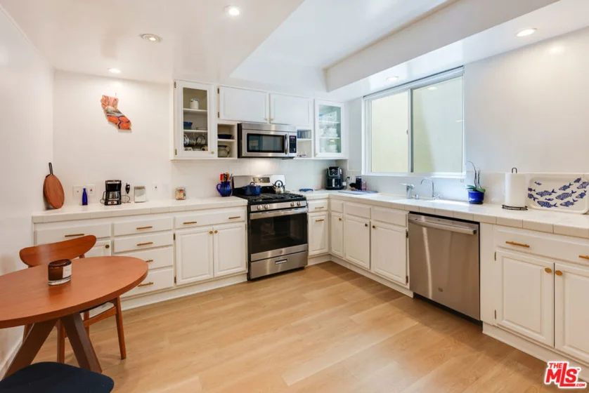 1520 Camden Avenue #105 photo 8