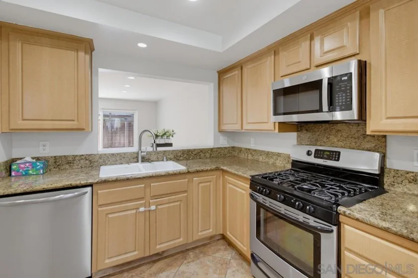 3614 Caminito Carmel Lndg photo 3