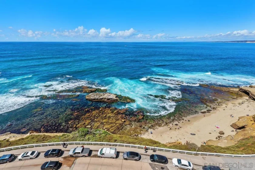 939 Coast #17D photo 28