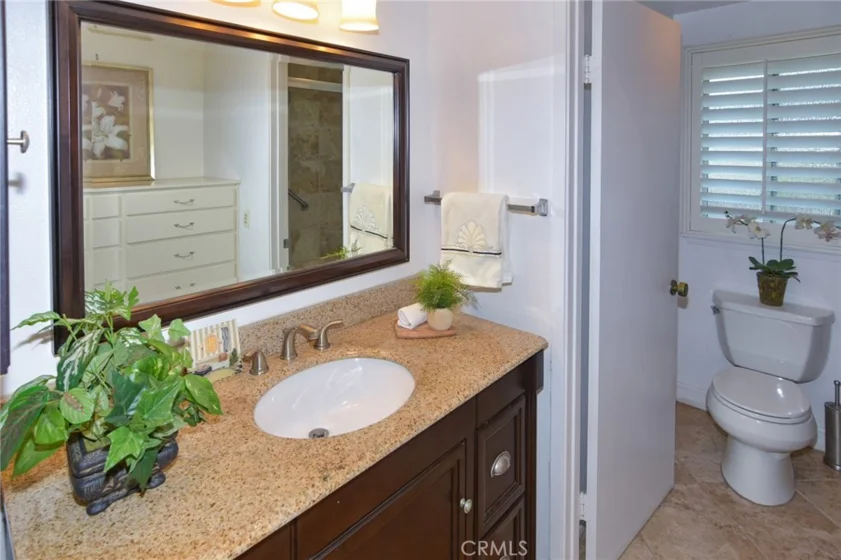 4732 Amberwood Court photo 15