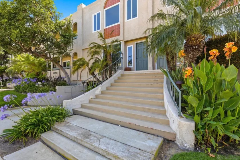 4070 Riviera Drive #5 photo 38