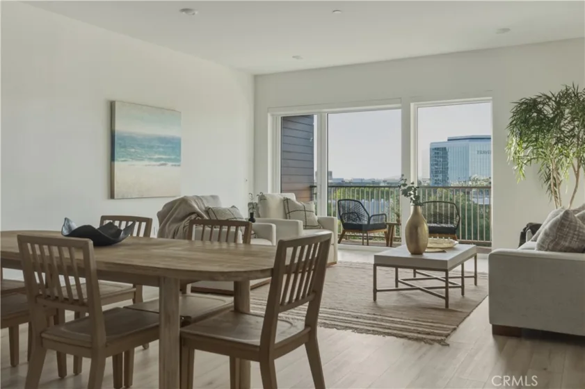 4505 Rivington photo 8