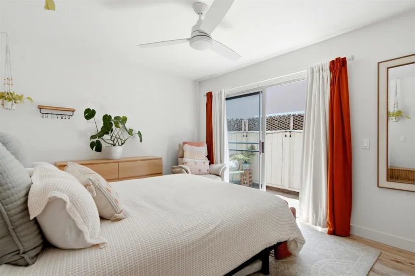 3063 Barnard Street #1 photo 3