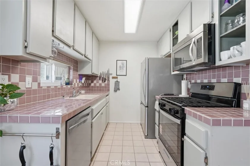 1355 Loma Avenue #310 photo 10