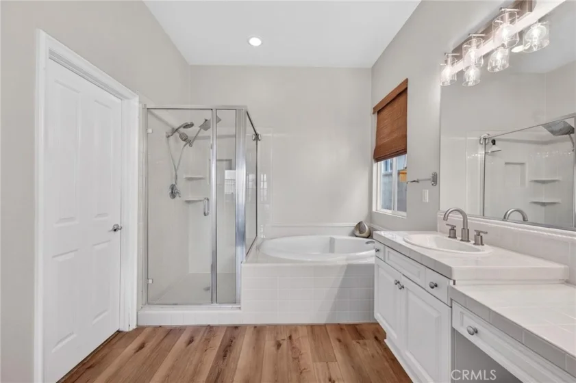 35685 Abelia photo 30