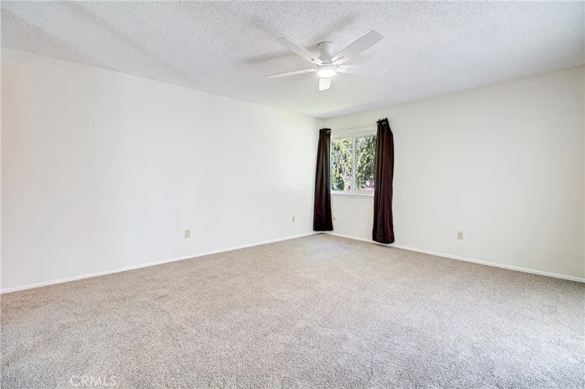 636 Rhine Lane #122 photo 23