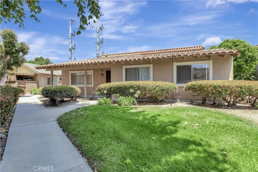 26441 Paseo Carmel #8E photo 1
